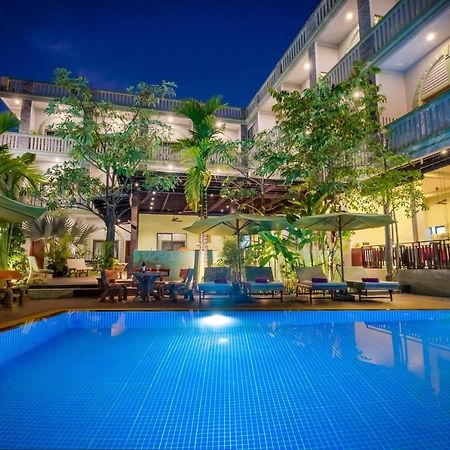 Reveal Angkor Hotel Σιέμ Ρέαπ Εξωτερικό φωτογραφία
