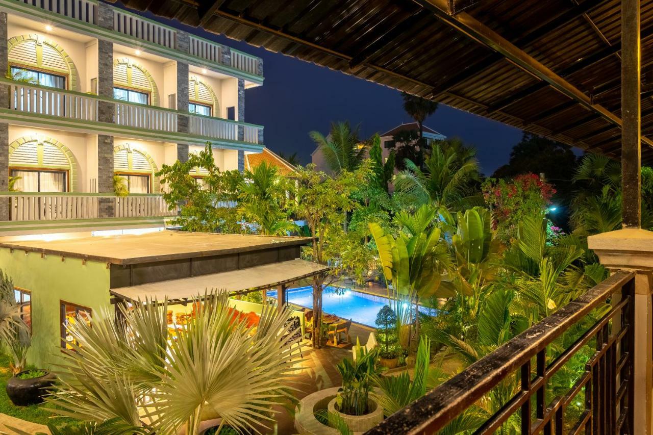 Reveal Angkor Hotel Σιέμ Ρέαπ Εξωτερικό φωτογραφία